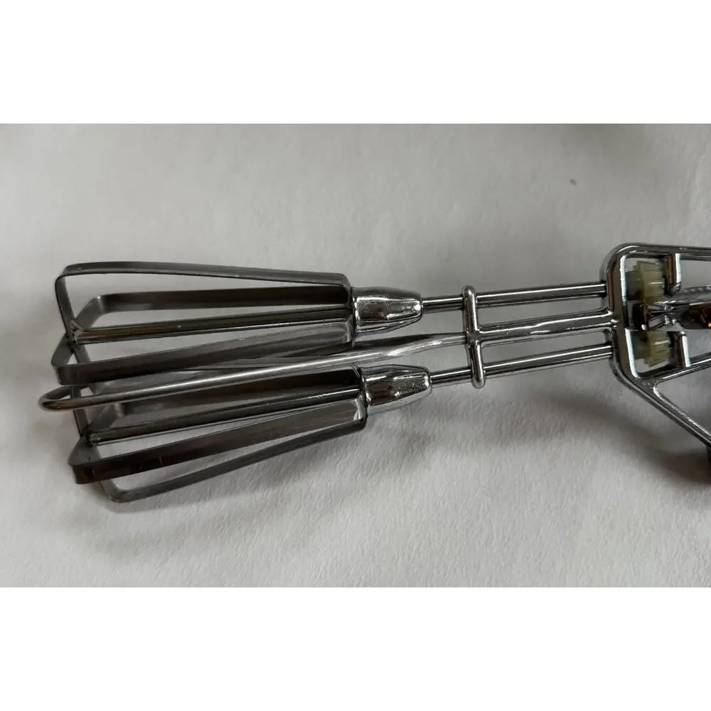 Vintage Hand Mixer Egg Beater Kitchen Whisk Bakelite - Maynard Type Black